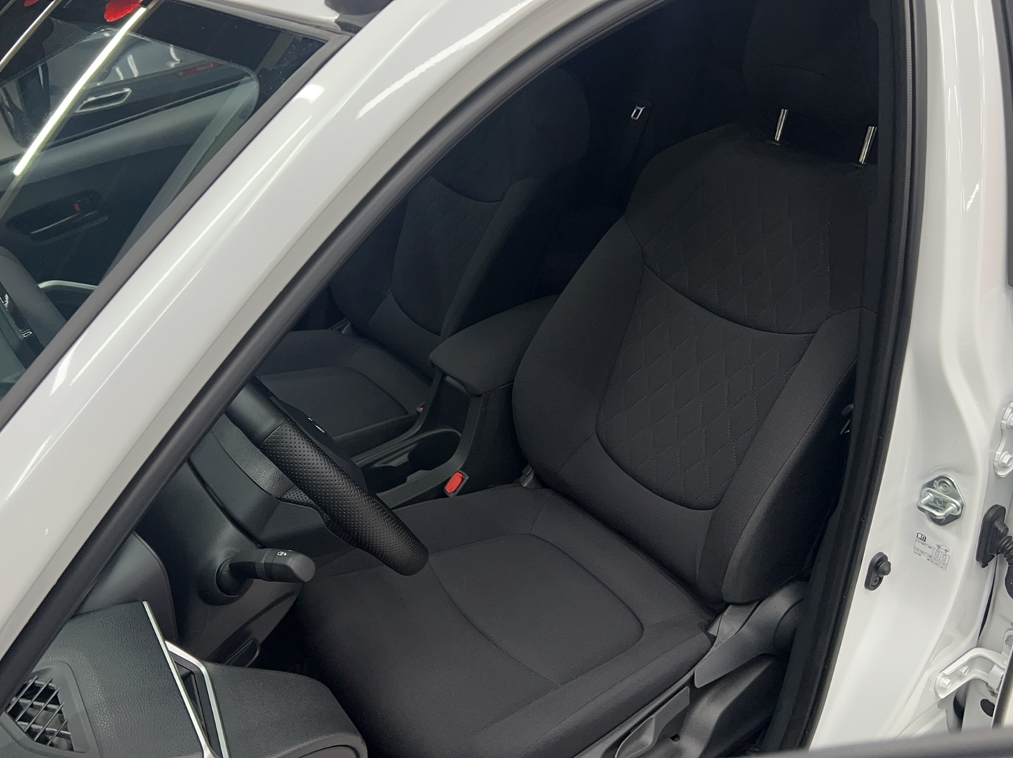 Vordere Reihe im Auto