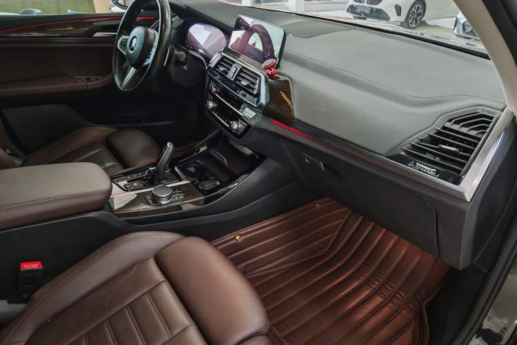 Used BMW X3 2020 xDrive30i Luxury Model with M Sport Package
