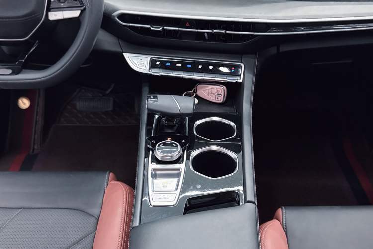 Used Changan Eado 2022 PLUS Blue Whale NE 1.4T GDI DCT Prestige Edition
