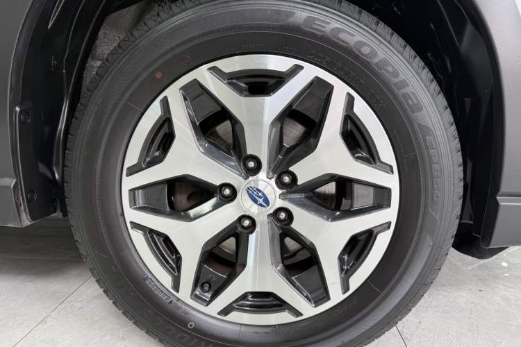 Used Subaru Forester 2021 2.0i Luxury Edition EyeSight