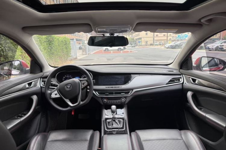 Used CHANGAN Eado 2019 Blue Whale Edition 280T GDI DCT High-Speed Model
