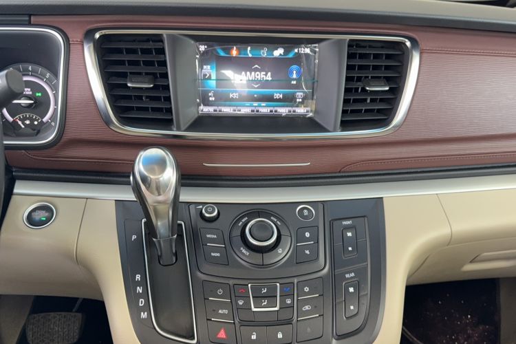 Used Buick GL8 2017 25S Luxury Version China V Standard
