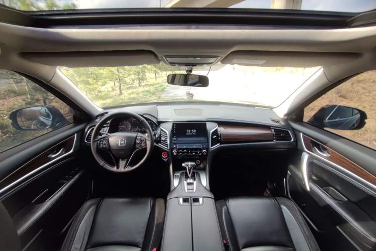 Used Honda Avancier 2017 240TURBO Two-Wheel Drive Comfort Version
