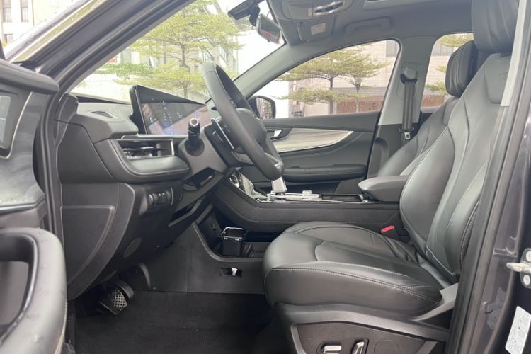 Used Chery Tiggo 8 PLUS 2021 290TGDI DCT Haoting Edition+