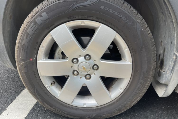 Used Chevrolet Captiva 2014 2.4L Two-Wheel Drive Urban Version 7 Seats Exterior 2