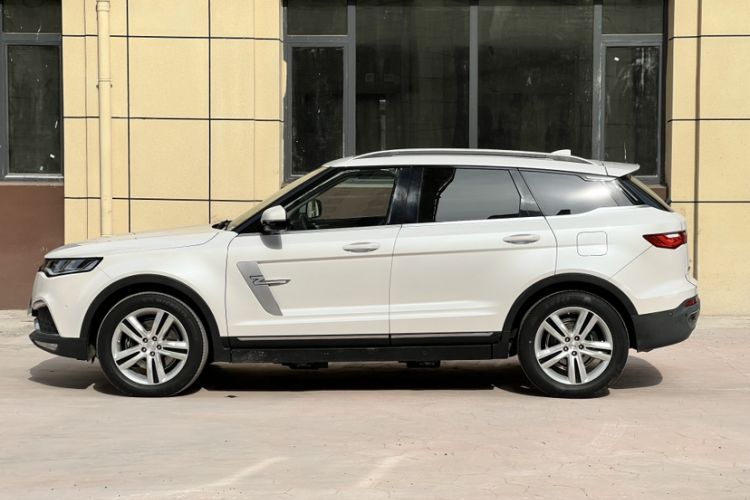 Used Zotye T700 2017 1.8T Dual-Clutch Prestige Model
