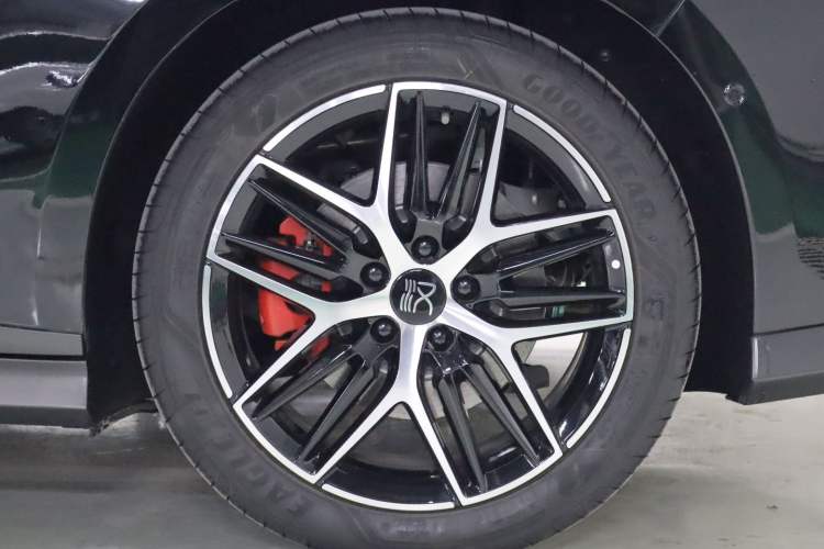 Used BYD Han L 2025 DM-p Four-Wheel-Drive LiDAR Flagship Model
