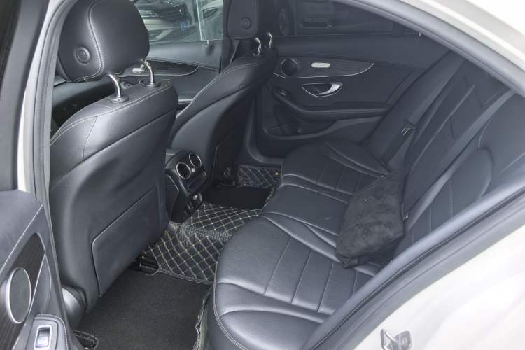 Used Mercedes-Benz C-Class 2021 C 200 L Fashion Edition Sport Version
