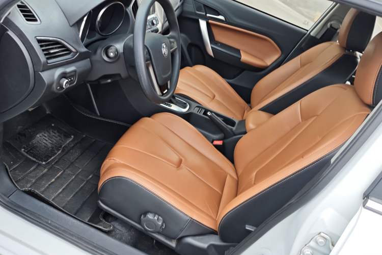 Used MG GT 2016 1.5L Automatic Value-Added Luxury Edition
