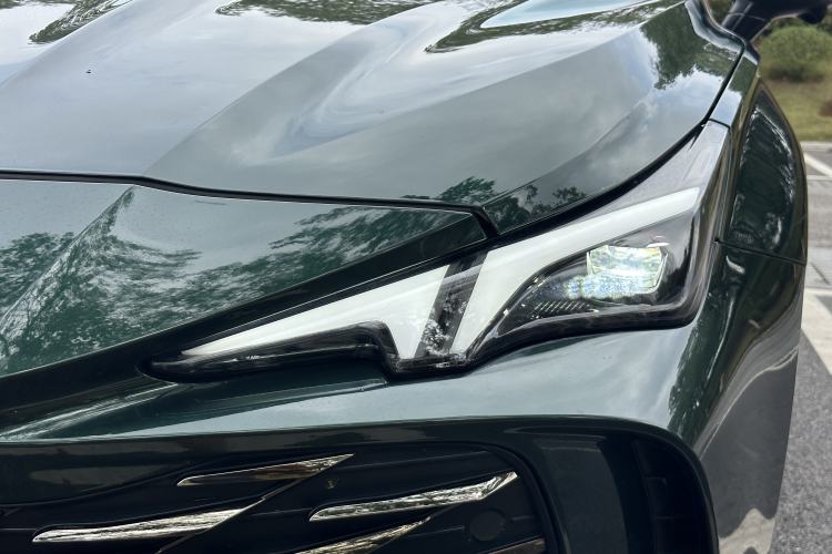 Used MG 7 2023 2.0T Automatic Trophy+ Ignition Glory Edition