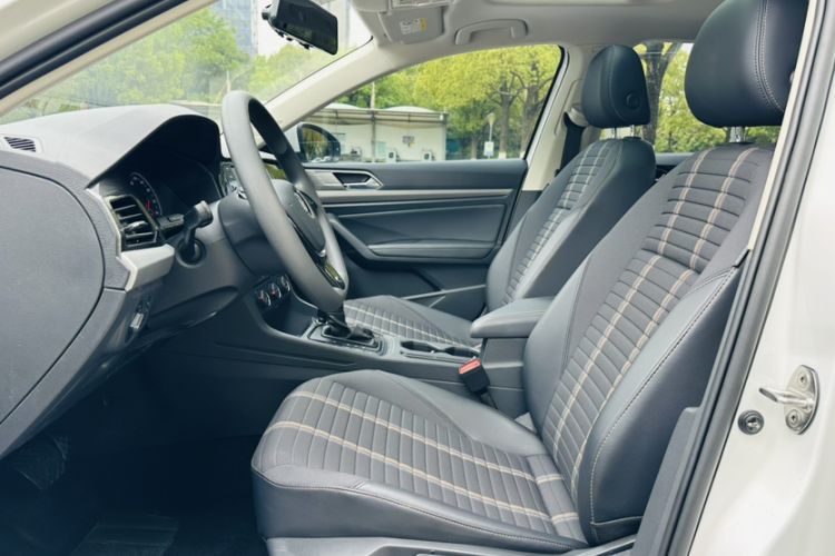 Used Volkswagen Lavida 2019 280TSI DSG Comfort Edition China VI standard Left Front Seat