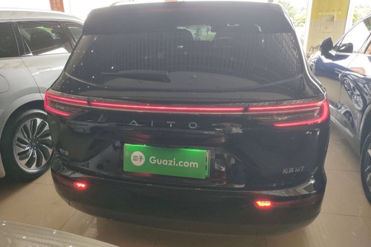 Used Hima AITO M7 2024 1.5T Rear-Drive Plus Version 5 Seats Exterior 3