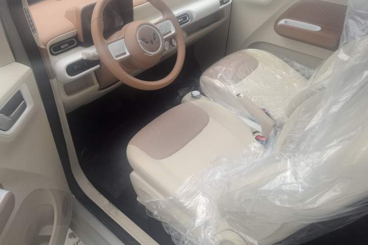 Used Wuling Hongguang MINIEV 2024 3rd Generation 215km Youth Edition