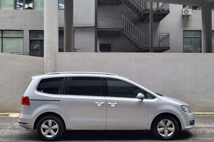 Used Volkswagen Sharan 2012 2.0 TSI Luxury Version Euro IV
