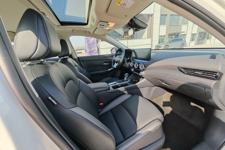 Used Nissan Sylphy 2023 1.6L CVT Smart Drive Version Interior 6