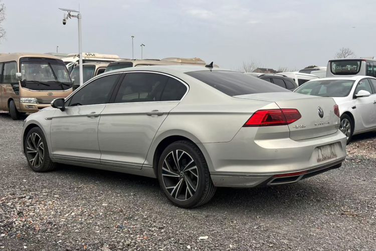 Used Volkswagen Magotan 2020 330TSI DSG Luxury Edition Exterior 7