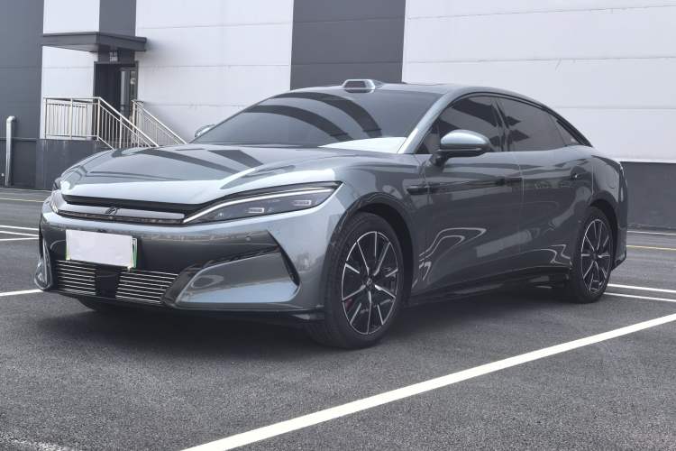 Used BYD Han L 2025 EV 701 km LiDAR Flagship Edition