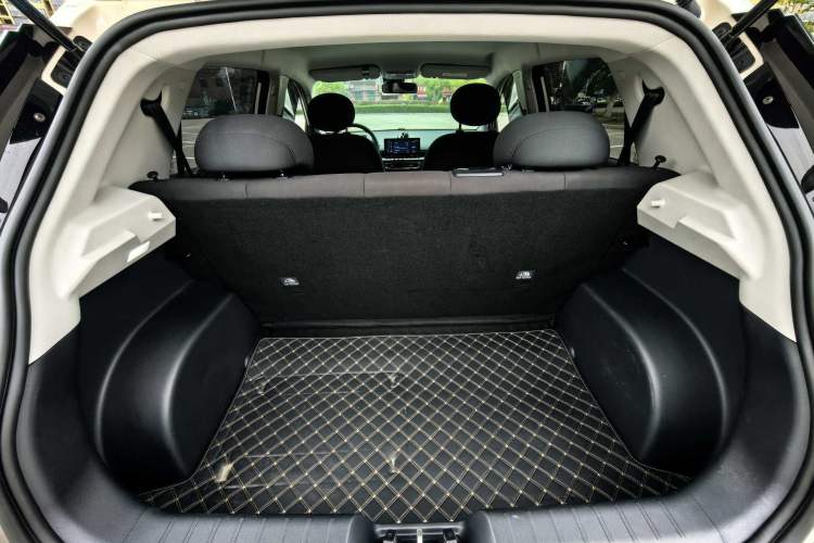 Used JAC Yiwei 3 2024 Zhi'ai Edition 330km Lite