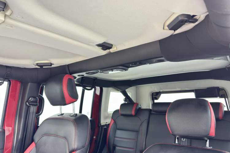 Used BAIC Off-Road BJ40 2020 2.0T Automatic Four-Wheel Drive Urban Hunter Edition Chivalrous Type