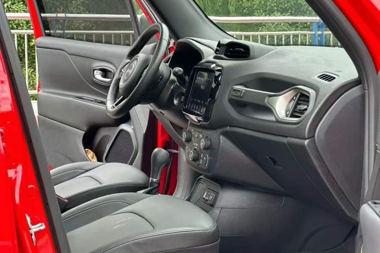 Used Jeep Renegade 2021 220T Automatic 80th Anniversary Edition
