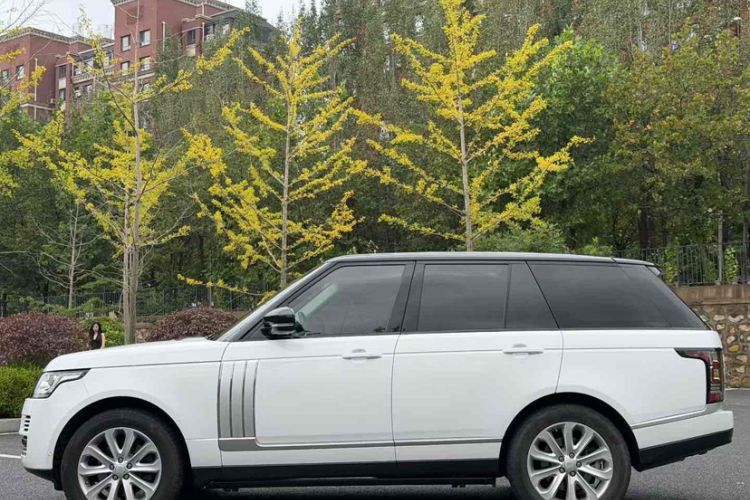 Used Land Rover Range Rover 2015 3.0 SC V6 Vogue