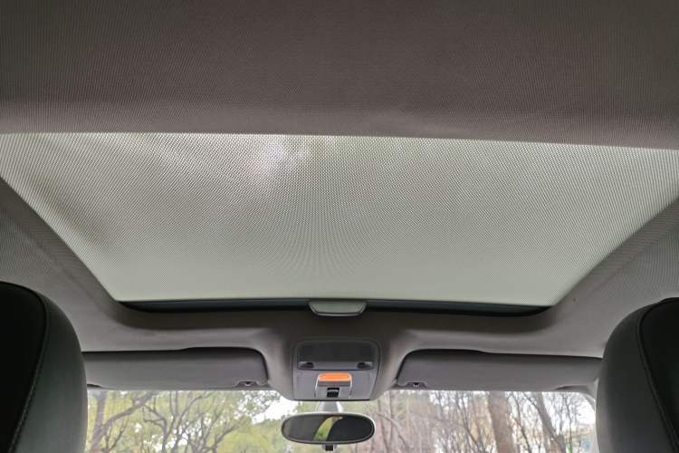 Used Audi A3 2014 Limousine 40 TFSI S line Comfort Model
