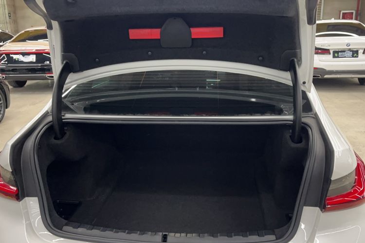 Used BMW 3 Series 2022 320i Sport Package
