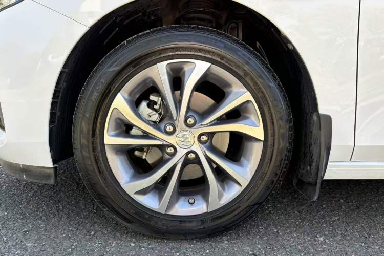 Used Buick Verano 2023 Pro Le Yi Edition Exterior 12