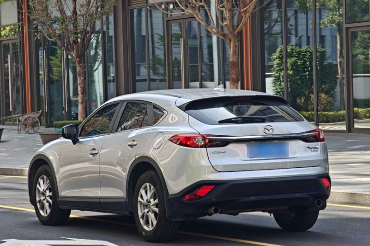 Used Mazda CX-4 2016 2.0L Automatic 2WD Blue Sky Luxury Edition