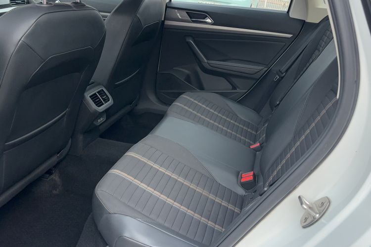 Used Volkswagen Lavida 2019 280TSI DSG Comfort Edition China VI standard Left Rear Seat