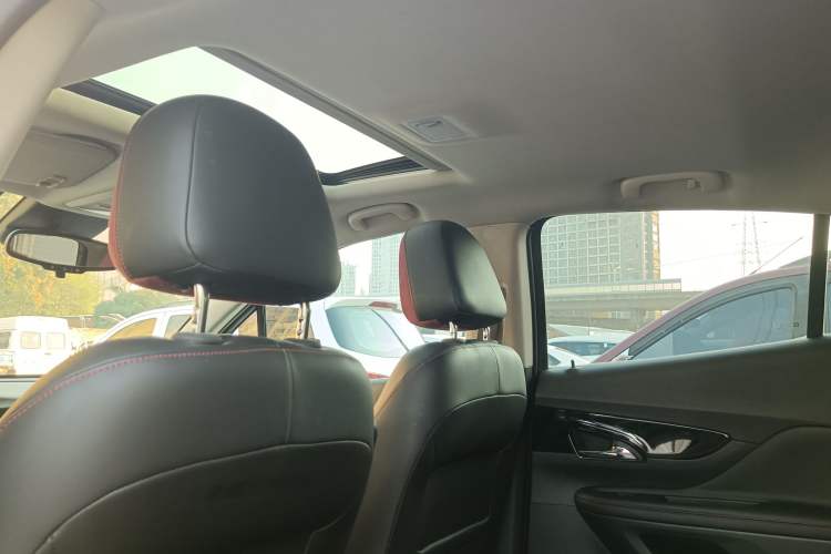 Used Buick Encore 2016 18T Automatic Two-Wheel Drive Urban Elite Model