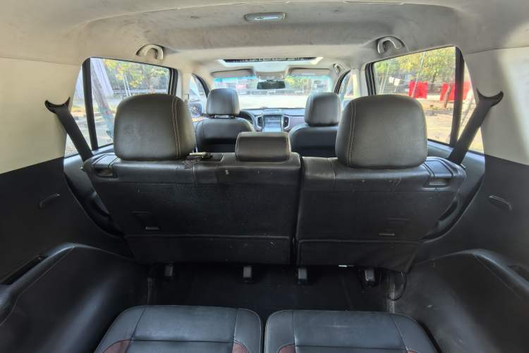 Used SWM X7 2016 1.5T Manual Luxury Edition 7 Seats
