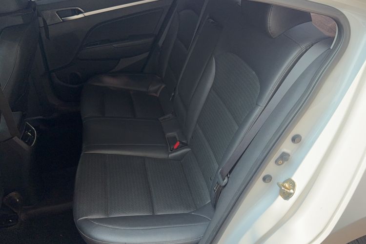 Used Hyundai Elantra (6th Generation / Lingdong) 2016 1.6L Automatic ZhiXuan · Luxury Version
