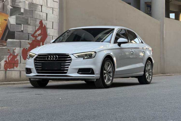 Used Audi A3 2019 Limousine 35 TFSI Ambition China V

