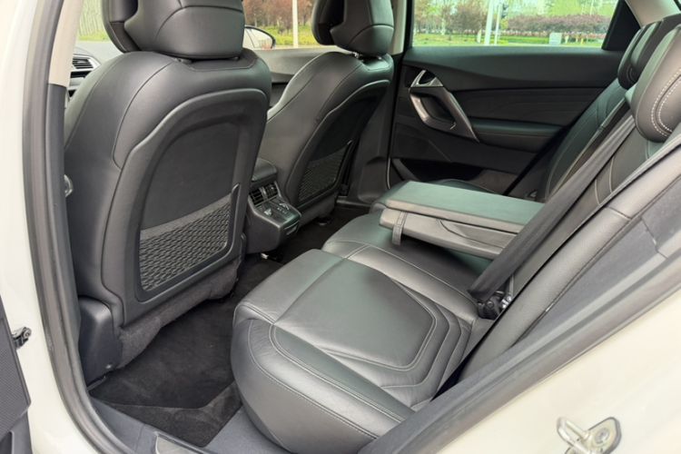 Used DS 5 2014 1.6T Elegant Version THP160
