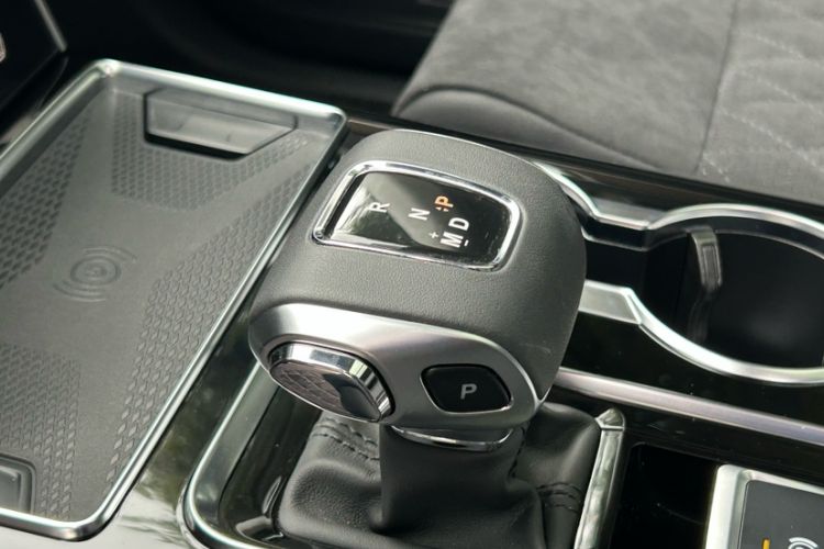 Used Hongqi HS7 2022 3.0T Automatic All-Wheel Drive ZhiLian Flagship Edition Five Seats
