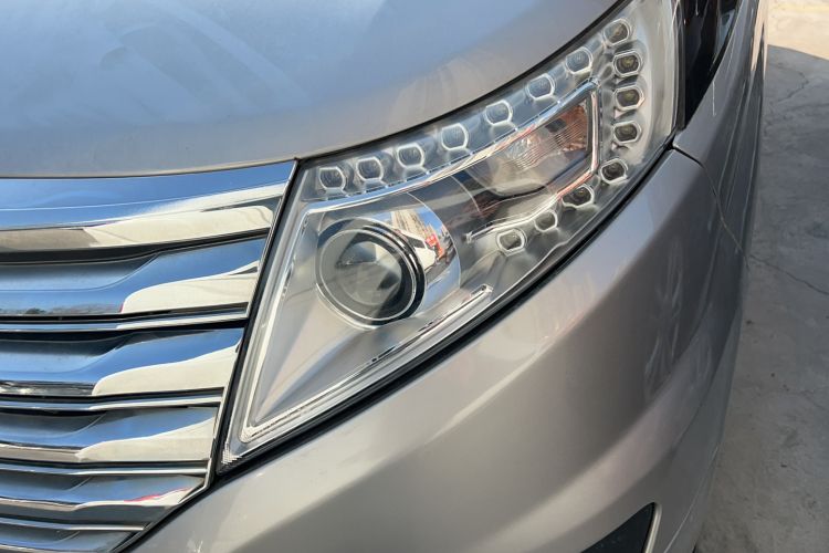 Used JAC Refine M5 2014 1.9T Diesel Manual Business Edition
