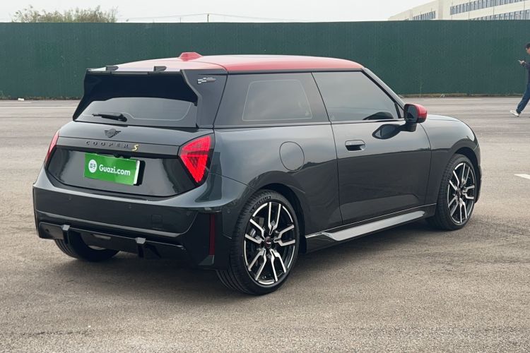 Used MINI Electric MINI COOPER 2024 452km COOPER SE Racing Driver