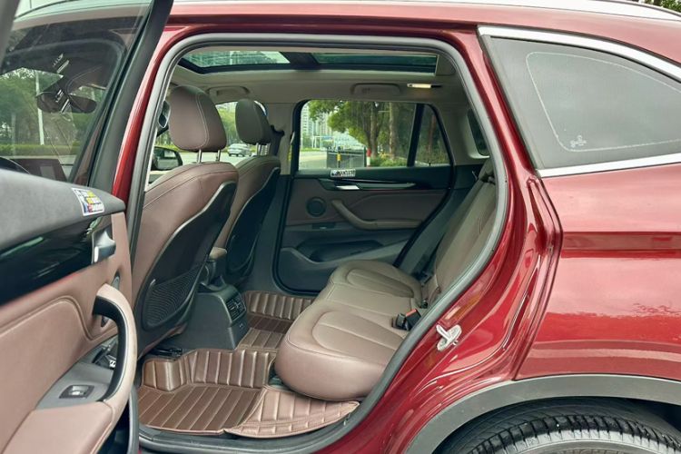 Used BMW X1 2020 sDrive25Li Leading Model Interior 2