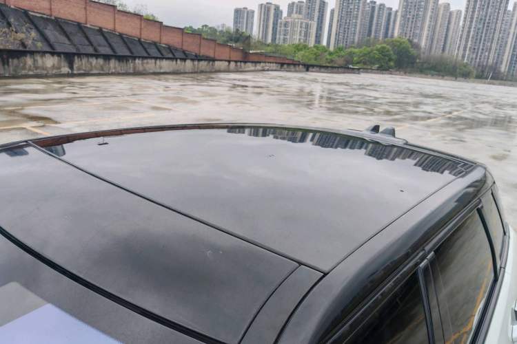 Used Land Rover Range Evoque 2018 240 PS SE Smart Brilliance Edition