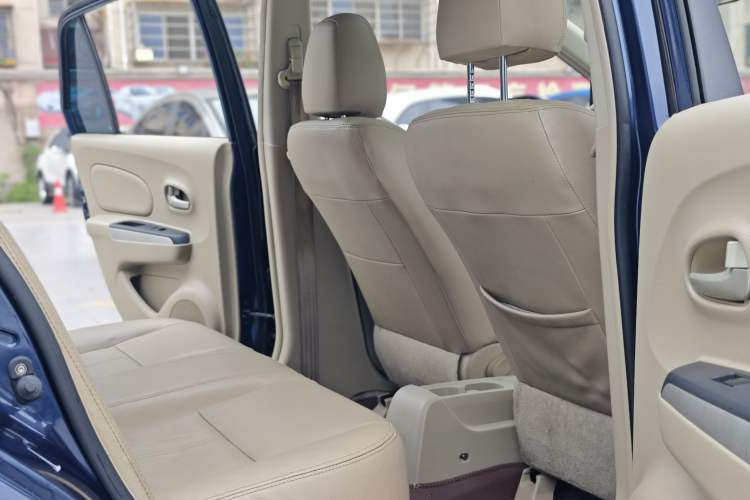 Used Venucia D50 2013 1.6L Automatic Luxury Edition
