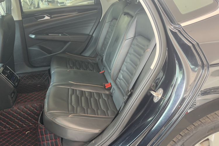 Used Volkswagen Passat 2019 330TSI Elite Edition China VI
