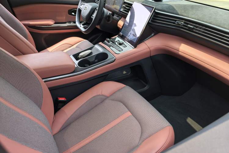 Used Nio EC6 2020 440 km Performance Version
