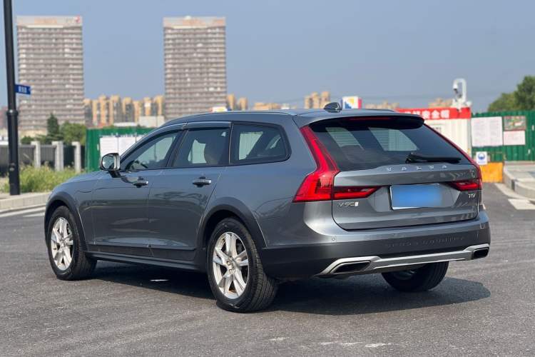Used Volvo V90 2019 Cross Country T5 AWD Smart Range Version China V Standard