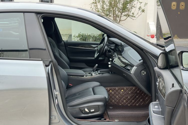 Used BMW 6 Series GT 2019 630i M Sport Package