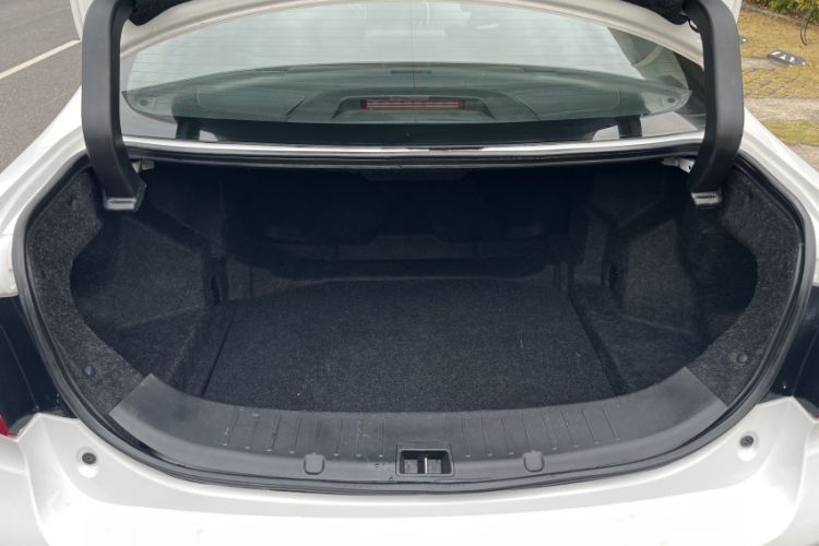 Used BYD Qin New Energy 2017 1.5T Luxury Model Trunk