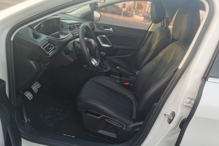 Used Peugeot 308 2018 1.6L Manual Fashion Edition Left Front Seat