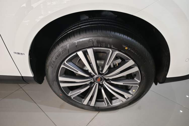 Used Hongqi HS6 PHEV 2026 240 Smart Hybrid Version Exterior 4