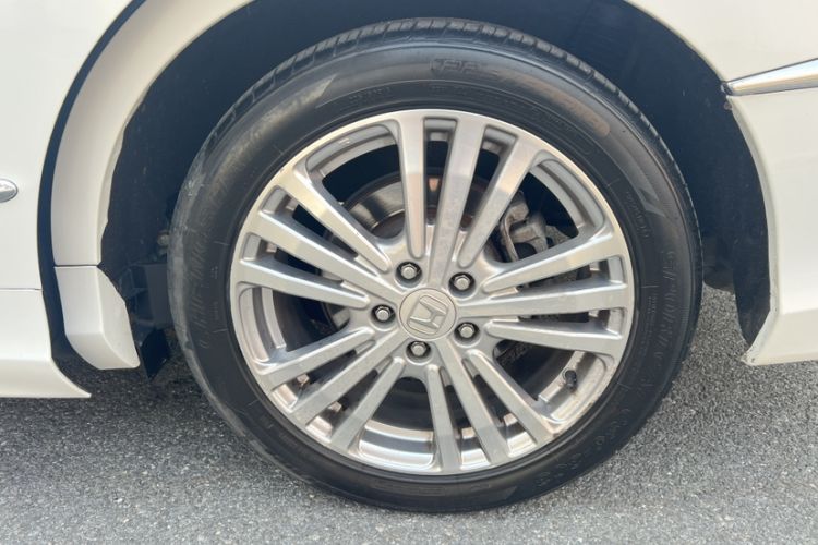 Used Honda Elysion 2016 2.4L Style Edition
