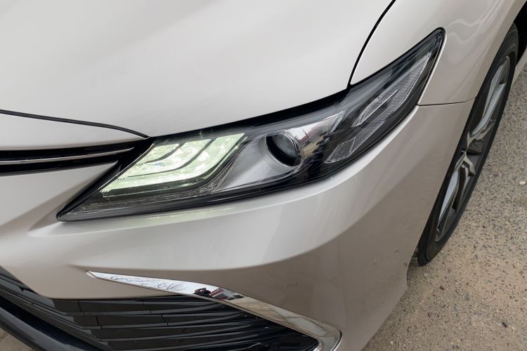 Used Toyota Camry 2021 2.5G Luxury Edition
